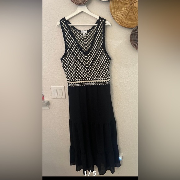 Nine West Dresses & Skirts - Nine West Black and‎ White Knit Top Dress size XXL